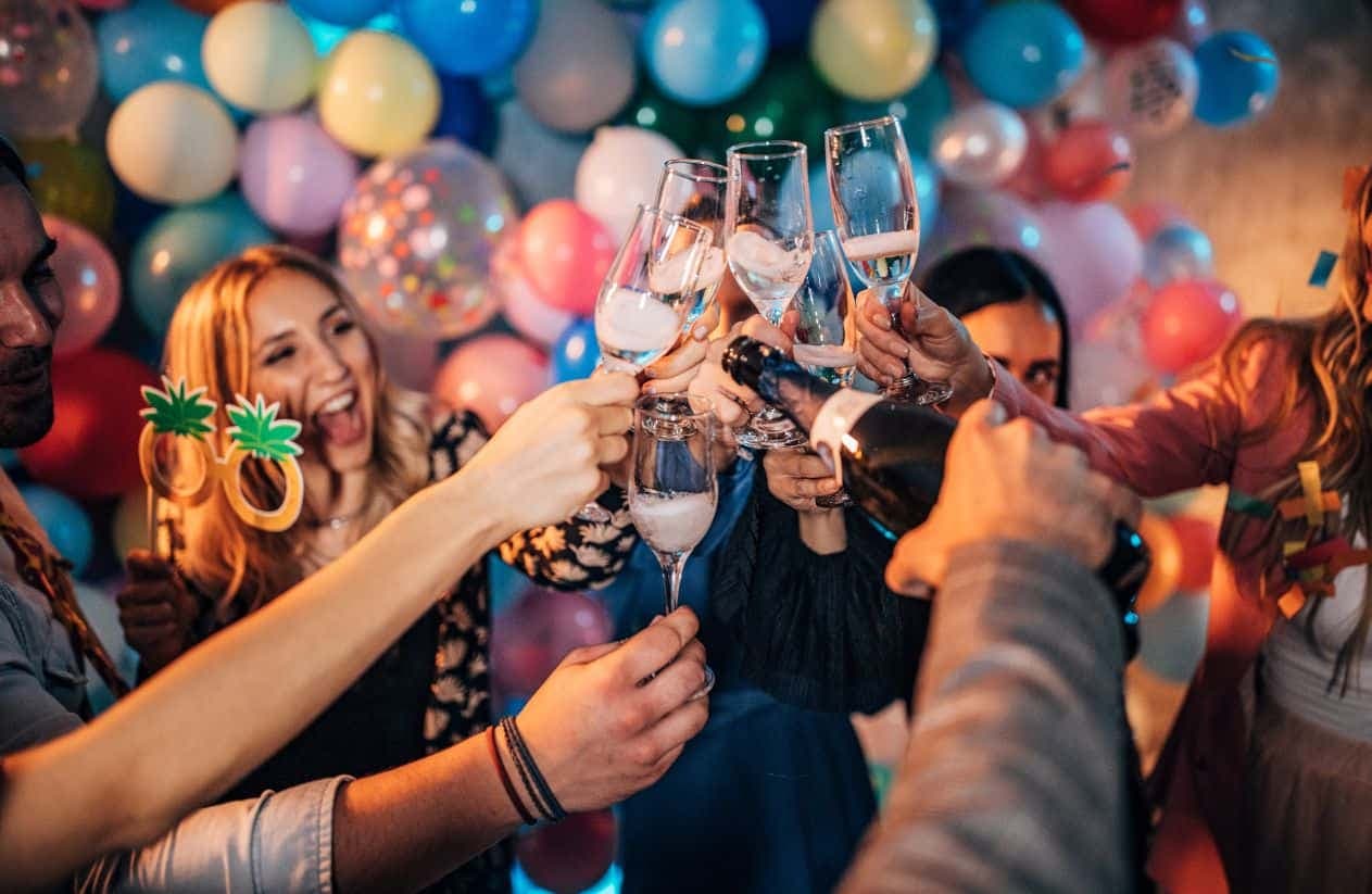 Mastering the Art of Hosting Events for Unforgettable Experiences